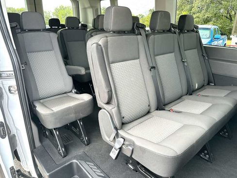 Used 2025 Ford Transit 350 XLT RWD image 23