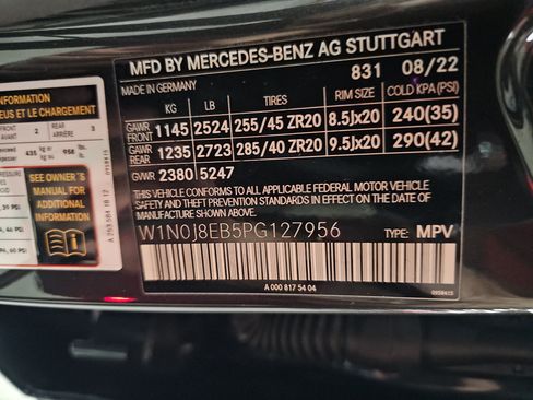 Used 2023 Mercedes-Benz GLC 300 4MATIC Coupe image 38