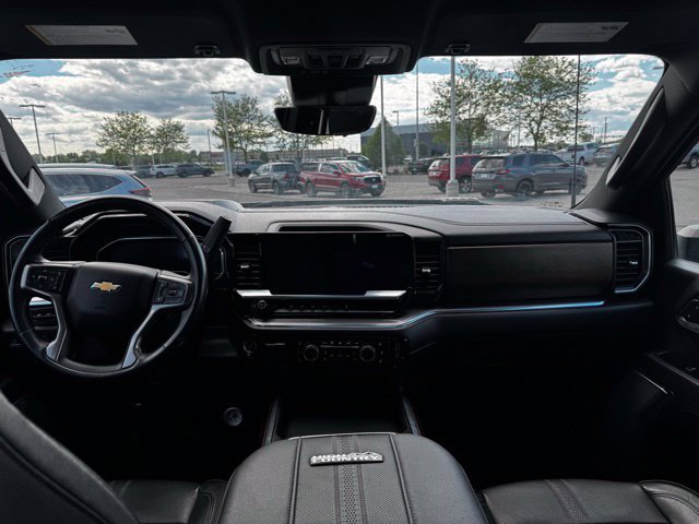 Used 2024 Chevrolet Silverado 3500 High Country w/ High Country Premium Package AWD/4WD image 19