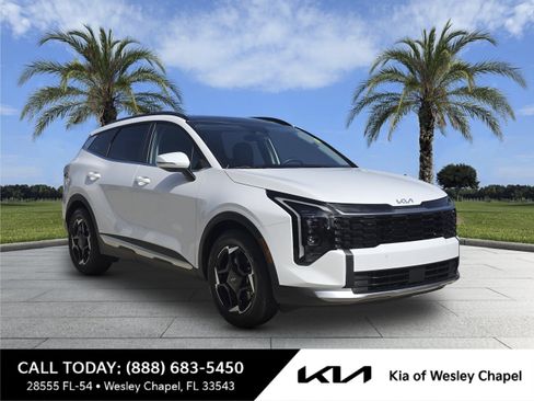 Certified 2026 Kia Sportage EX w/ EX Panorama Roof Package FWD image 1