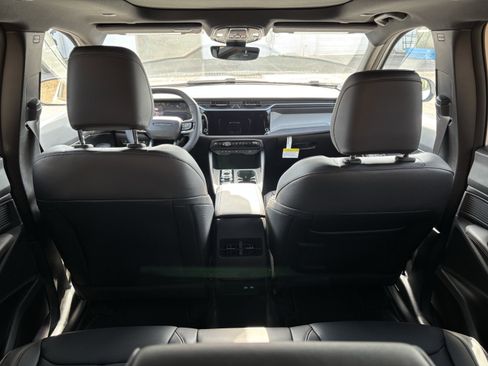 New 2026 Jeep Cherokee Limited AWD/4WD image 12