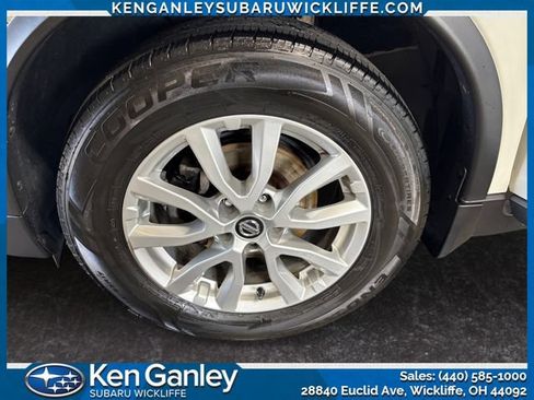 Used 2018 Nissan Rogue SV AWD/4WD image 25