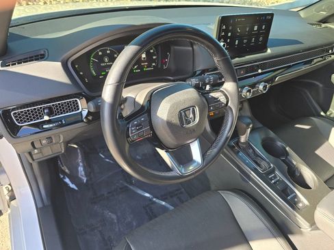 Used 2025 Honda Civic Sport Touring image 18