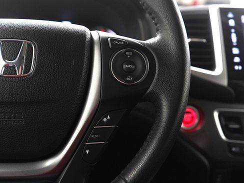 Used 2017 Honda Pilot EX-L image 29