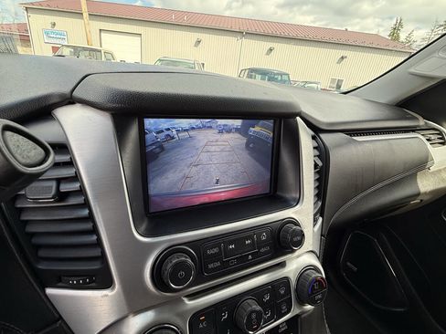 Used 2019 GMC Yukon SLE w/ Convenience Package image 16