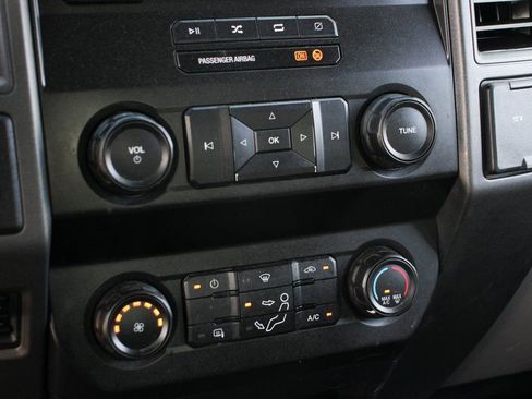 Used 2021 Ford F450 XL w/ Power Equipment Group image 32