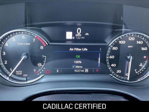 Certified 2024 Cadillac XT6 Premium Luxury w/ LPO, Floor Liner Package AWD/4WD image 24