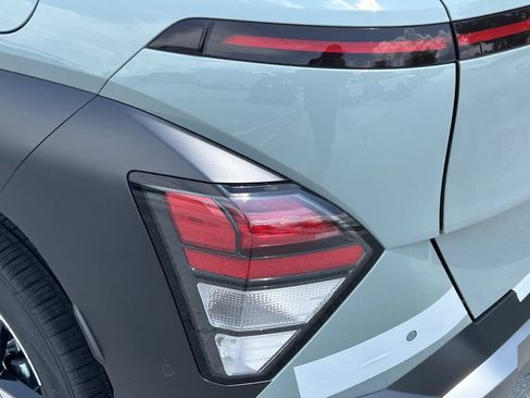 New 2027 Hyundai Kona Limited FWD image 14