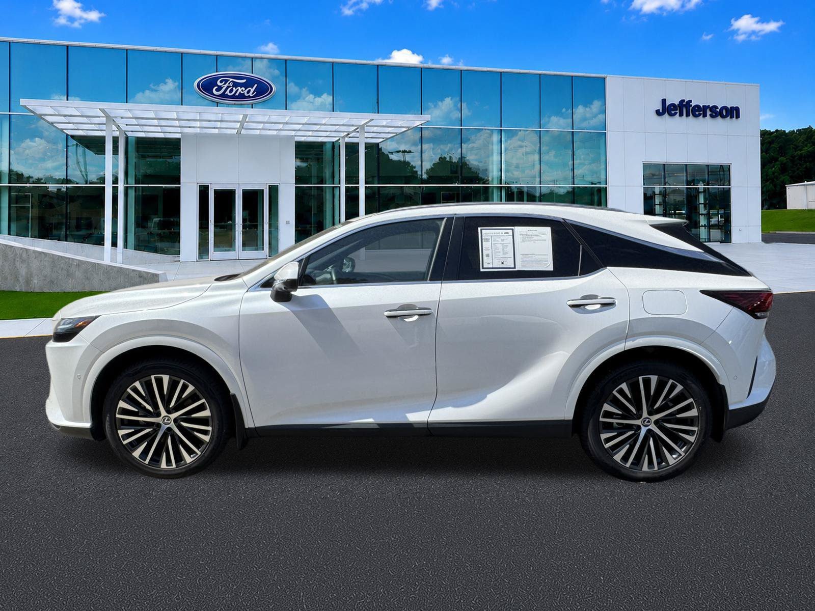 Used 2024 Lexus RX 350 Premium Plus w/ Convenience Package FWD image 4