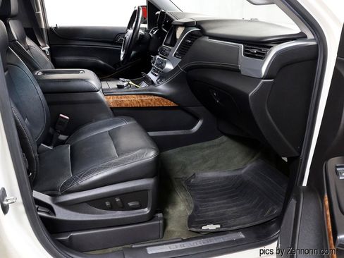 Used 2015 Chevrolet Tahoe LTZ AWD/4WD image 36