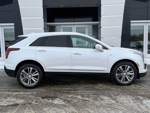 New 2026 Cadillac XT5 Premium Luxury w/ Driver Assist Package image 3