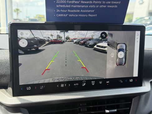 Certified 2025 Ford Explorer ST-Line AWD/4WD image 30