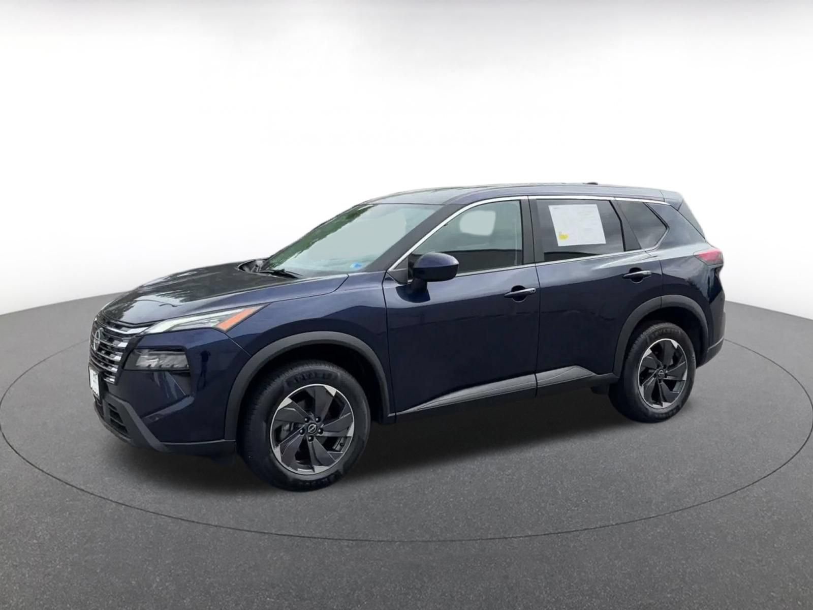 Used 2025 Nissan Rogue SV AWD/4WD image 7
