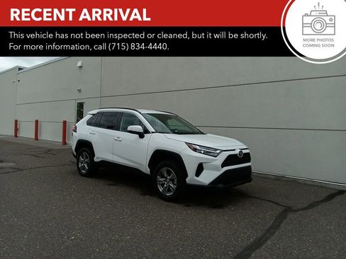 Certified 2025 Toyota RAV4 XLE AWD/4WD image 1