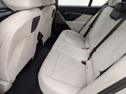 New 2026 BMW 530i w/ M Sport Package RWD image 15
