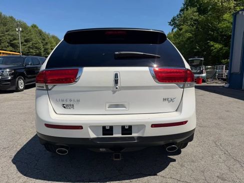 Used 2015 Lincoln MKX FWD w/ Equipment Group 102A image 4