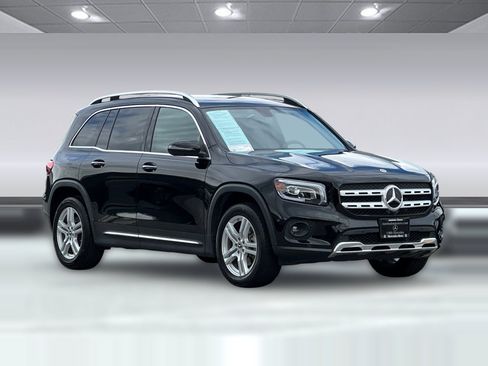 Used 2023 Mercedes-Benz GLB 250 image 6