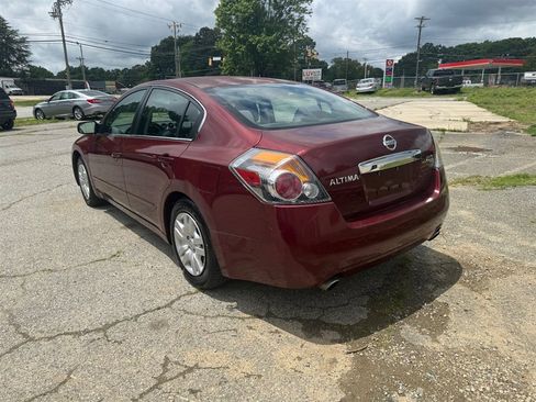 Used 2012 Nissan Altima 2.5 S FWD image 3