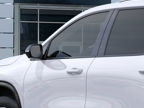 New 2026 Buick Enclave Sport Touring w/ LPO, Floor Liner Package FWD image 36