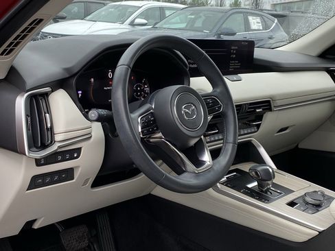 Used 2024 MAZDA CX-90 Plug-In Hybrid w/ Premium Plus image 10