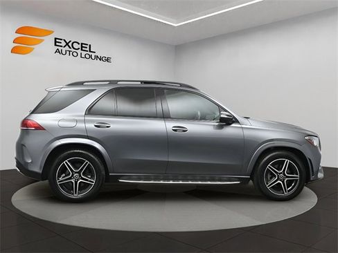 Used 2023 Mercedes-Benz GLE 450 4MATIC w/ AMG Line Exterior image 6