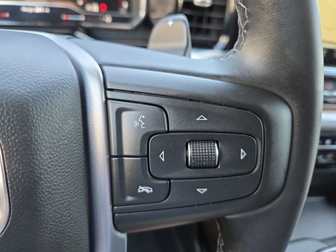 Used 2025 GMC Sierra 1500 Elevation w/ Elevation Premium Package AWD/4WD image 18