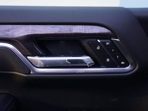 New 2026 Chevrolet Silverado 1500 LTZ w/ Z71 Off-Road Package image 24