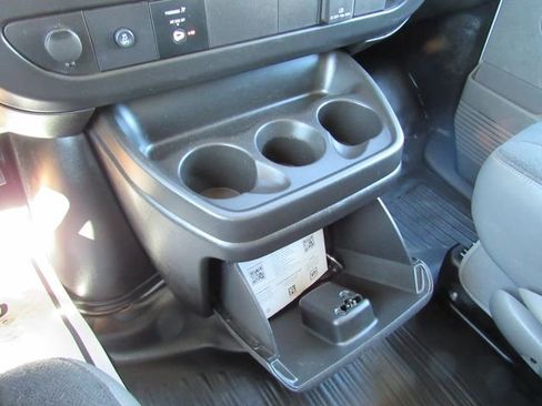 Used 2024 Chevrolet Express 2500 w/ Driver Convenience Package image 18