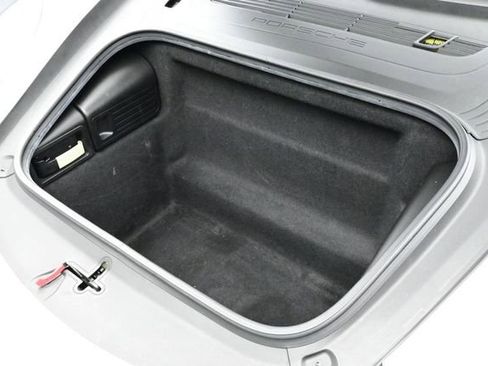 Certified 2019 Porsche 911 Carrera S RWD image 17