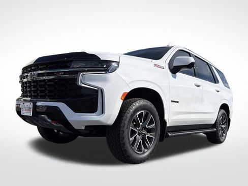 Used 2021 Chevrolet Tahoe Z71 image 2