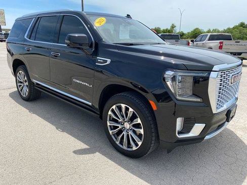 Used 2021 GMC Yukon Denali w/ Denali Premium Package RWD image 8