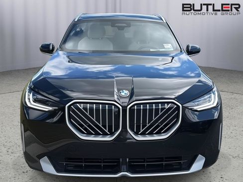 Used 2026 BMW X3 xDrive30i w/ Premium Package AWD/4WD image 9