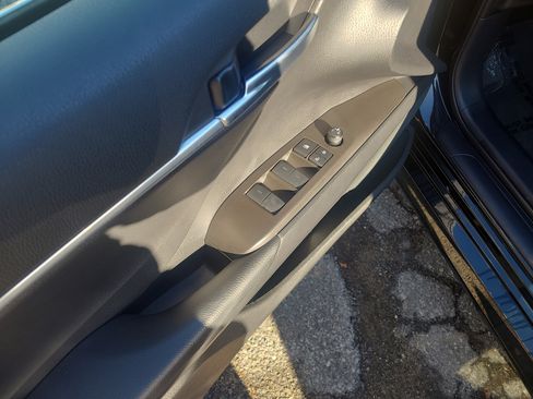 Certified 2023 Toyota Camry LE image 13