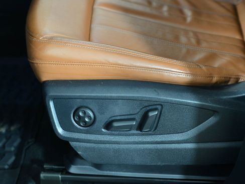 Used 2023 Audi Q5 2.0T Premium w/ Convenience Package image 27