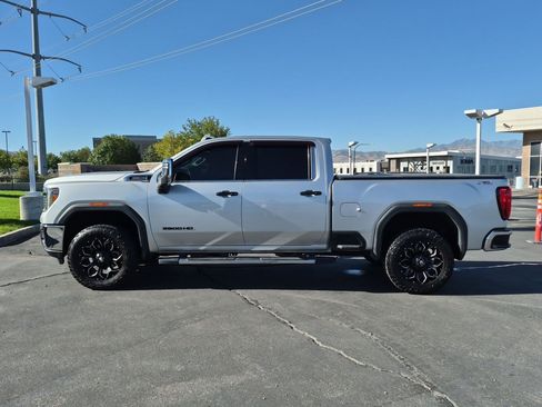 Used 2021 GMC Sierra 3500 SLT w/ SLT Premium Package AWD/4WD image 3