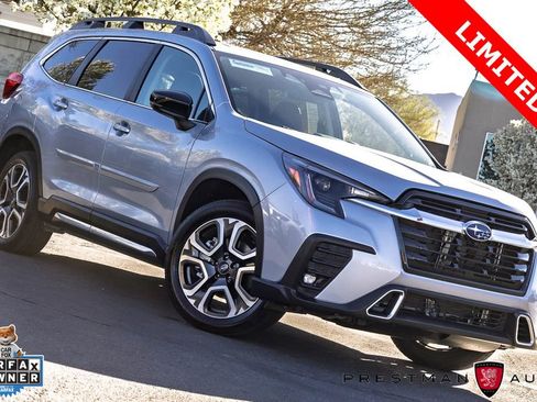 Used 2025 Subaru Ascent Limited AWD/4WD image 1