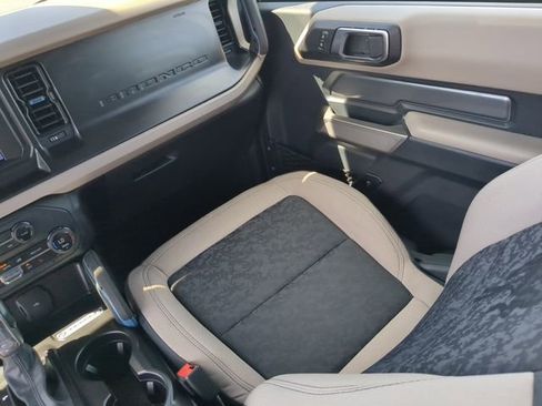 Used 2021 Ford Bronco Wildtrak AWD/4WD image 19