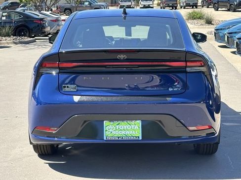 New 2026 Toyota Prius XLE image 4