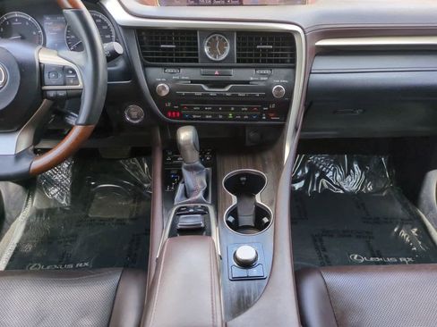 Used 2017 Lexus RX 350 w/ Premium Package image 18