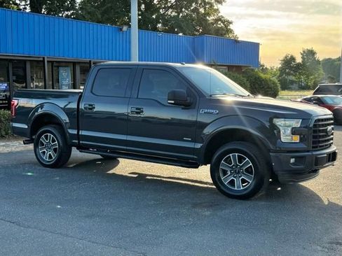Used 2016 Ford F150 XLT w/ Equipment Group 302A Luxury AWD/4WD image 8