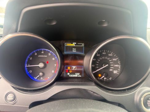 Used 2019 Subaru Outback 3.6R Limited AWD/4WD image 21