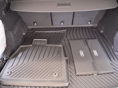 New 2025 Audi Q5 Premium Plus image 13