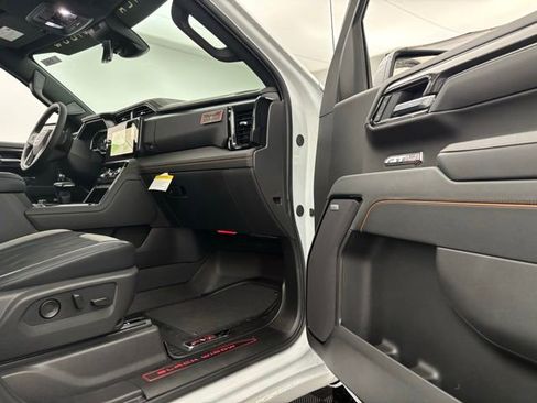 New 2026 GMC Sierra 1500 AT4 w/ AT4 Premium Package image 39