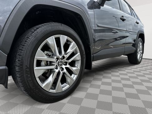 Used 2024 Toyota RAV4 XLE Premium FWD image 6