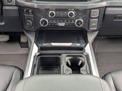 Used 2025 Ford F250 Lariat w/ Lariat Ultimate Package AWD/4WD image 19