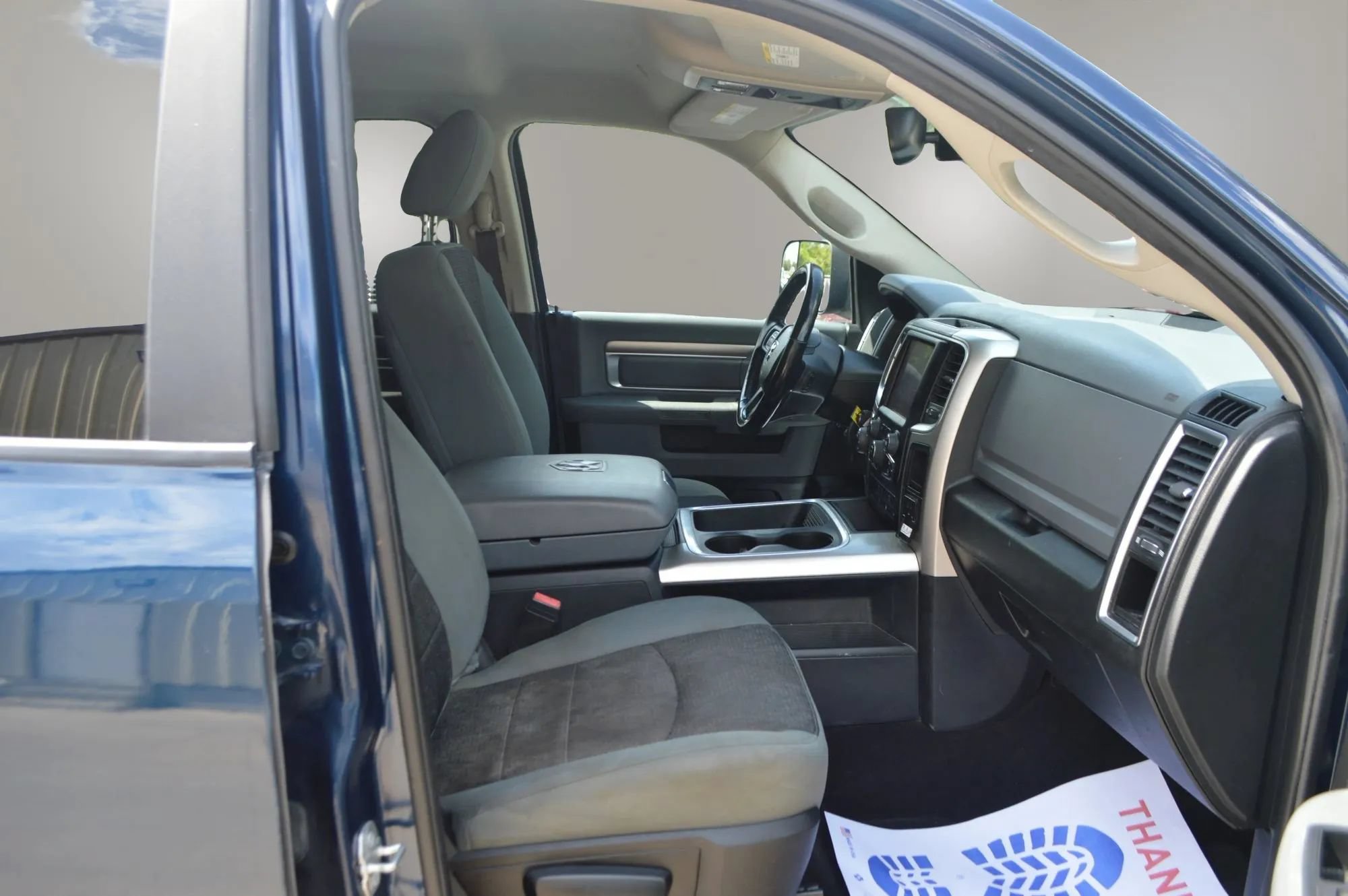 Used 2020 RAM 1500 Classic SLT w/ Luxury Group RWD image 24