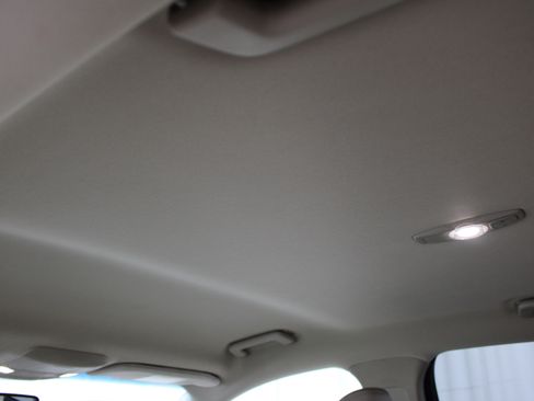 Used 2017 Lincoln MKX Select w/ Select Plus Package image 22