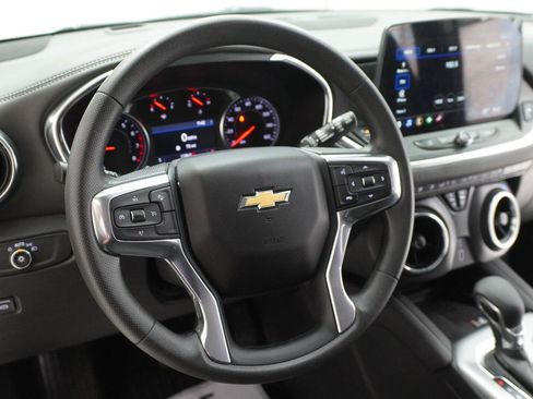 Used 2026 Chevrolet Blazer LT w/ Convenience Package FWD image 7