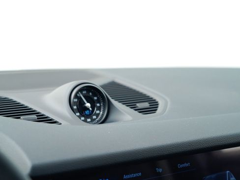 New 2026 Porsche Cayenne Coupe image 27