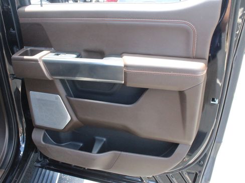 Used 2021 Ford F150 King Ranch w/ Equipment Group 601A High AWD/4WD image 31